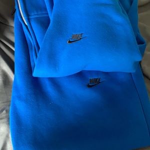 Nike sweatsuits